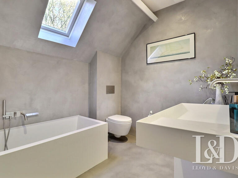 House Janville-sur-Juine - 5 bedrooms - 303m²