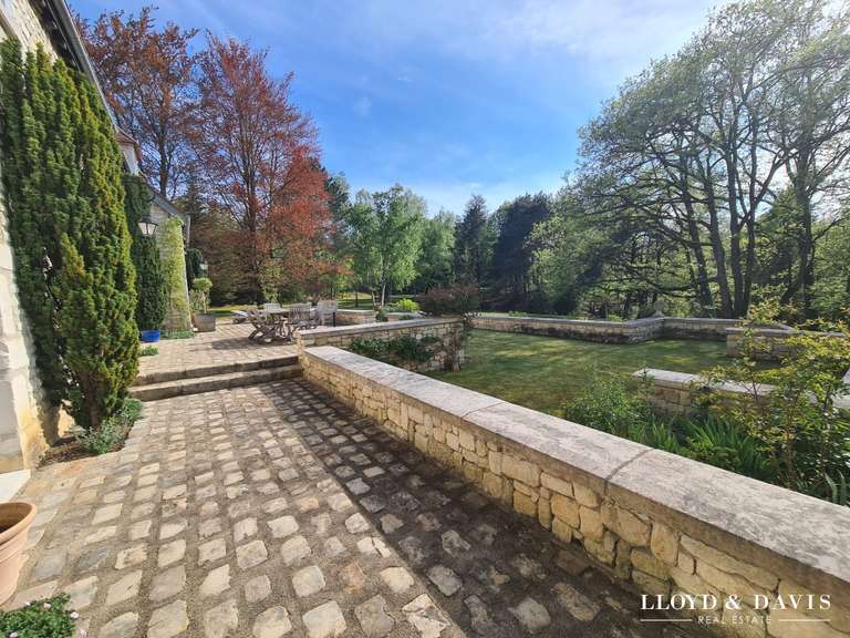 House Janville-sur-Juine - 5 bedrooms - 303m²