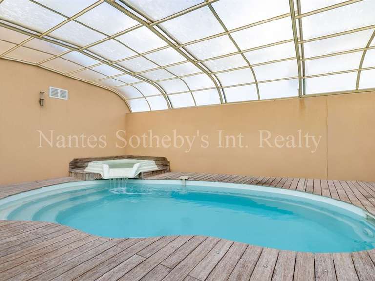 Maison Jard-sur-Mer - 8 chambres - 330m²