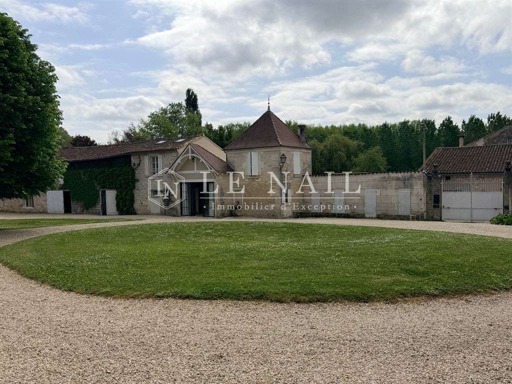 Maison Jarnac