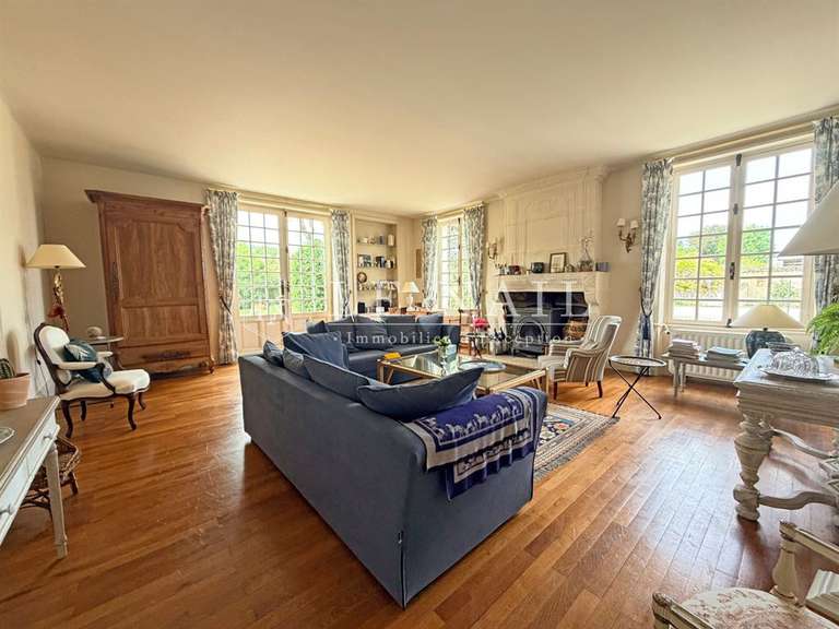 Maison Jarnac - 5 chambres - 350m²