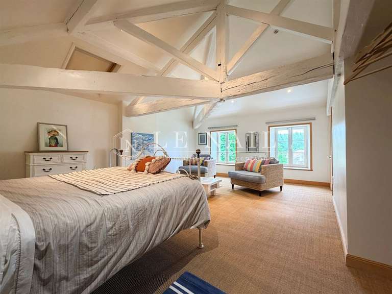 Maison Jarnac - 5 chambres - 350m²
