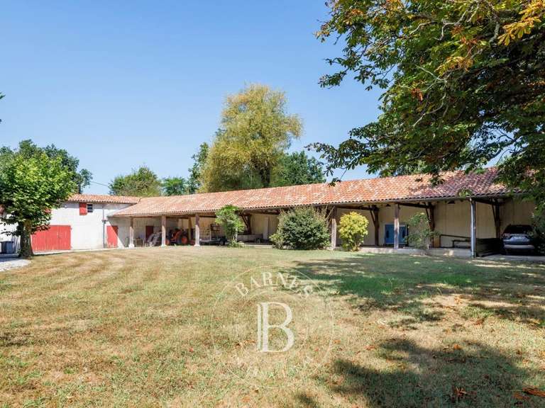 Maison Jatxou - 9 chambres - 467m²