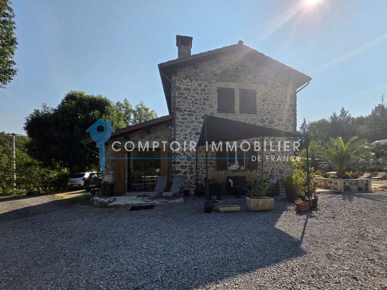 Maison Jaujac - 4 chambres - 136m²