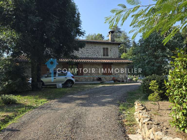 Maison Jaujac - 4 chambres - 136m²