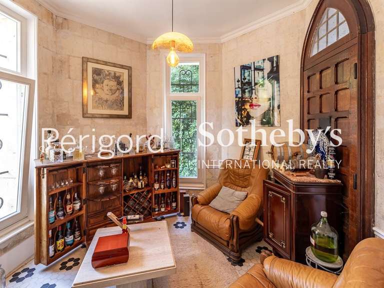Maison Javerlhac-et-la-Chapelle-Saint-Robert - 9 chambres - 520m²