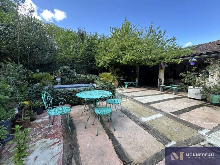 Maison Jazennes - 4 chambres - 422m²