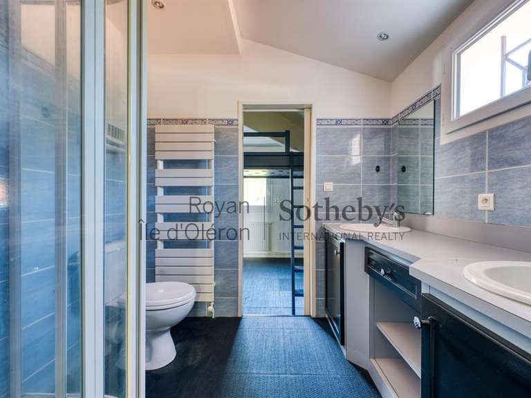 Maison Jazennes - 6 chambres - 533m²