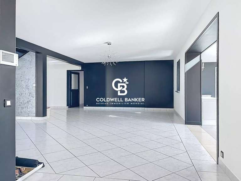 Maison Jazennes - 5 chambres - 491m²
