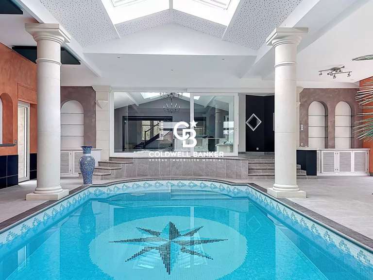 Maison Jazennes - 5 chambres - 491m²