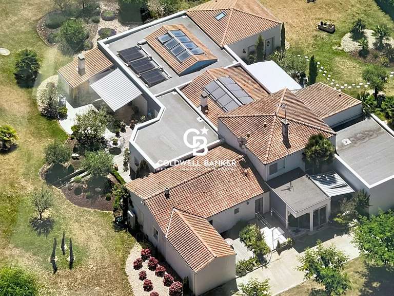 Maison Jazennes - 5 chambres - 491m²