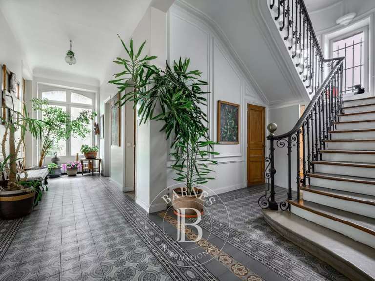 Maison Joinville-le-Pont - 6 chambres - 350m²