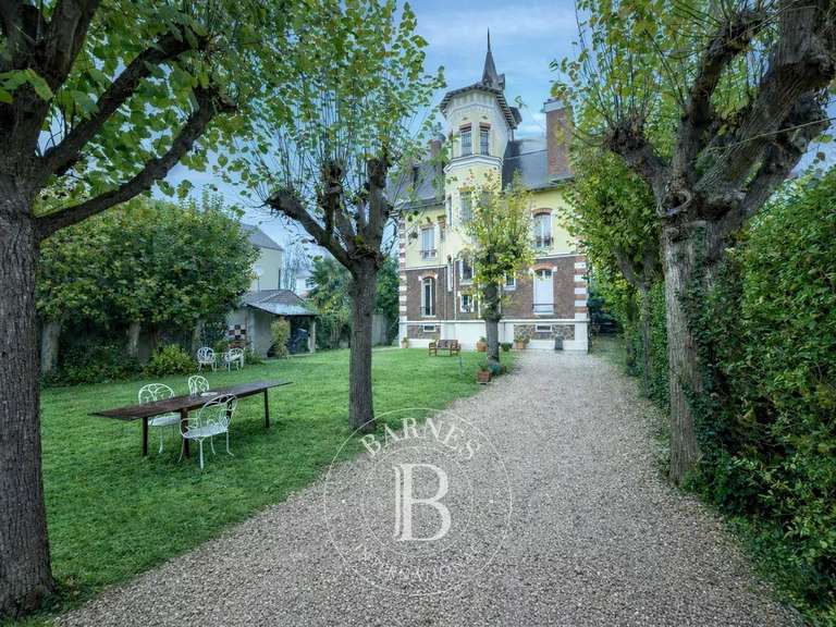 Maison Joinville-le-Pont - 6 chambres - 350m²