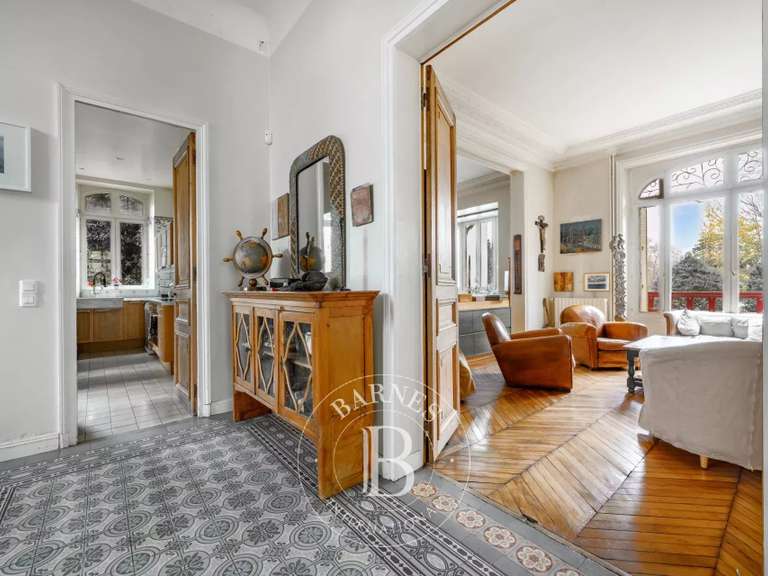 Maison Joinville-le-Pont - 6 chambres - 350m²