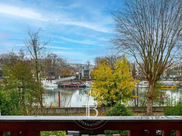 Maison Joinville-le-Pont - 6 chambres - 350m²