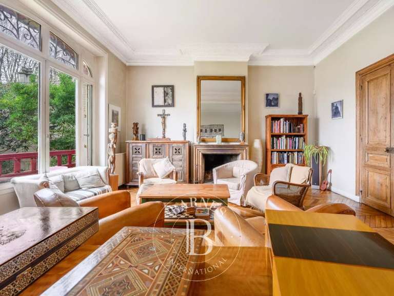 Maison Joinville-le-Pont - 6 chambres - 350m²