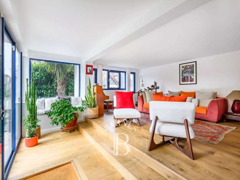 Maison Joinville-le-Pont - 4 chambres - 270m²