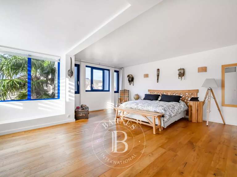 Maison Joinville-le-Pont - 4 chambres - 270m²