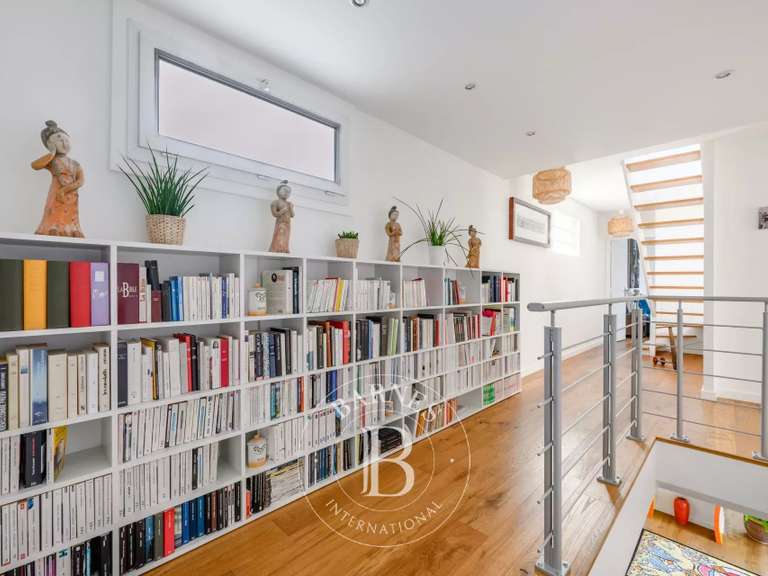 Maison Joinville-le-Pont - 4 chambres - 270m²