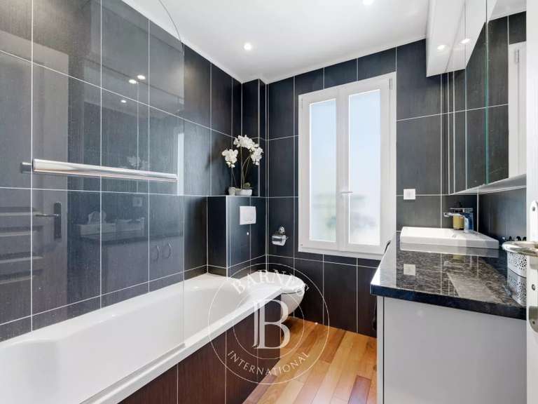 House Joinville-le-Pont - 3 bedrooms - 115m²