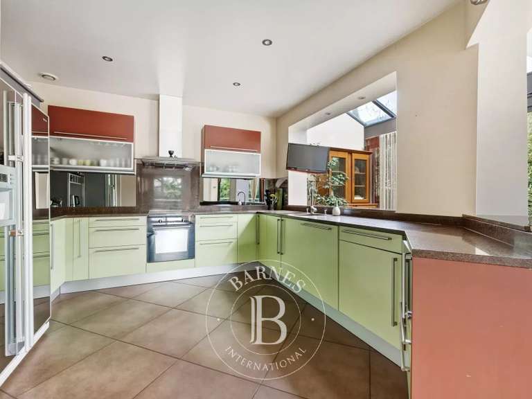 Maison Joinville-le-Pont - 5 chambres - 344m²