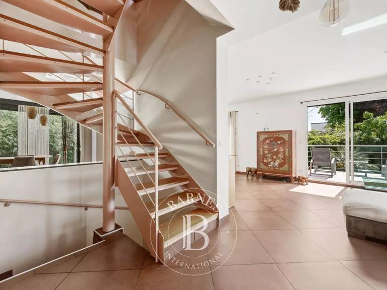 Maison Joinville-le-Pont - 5 chambres - 344m²