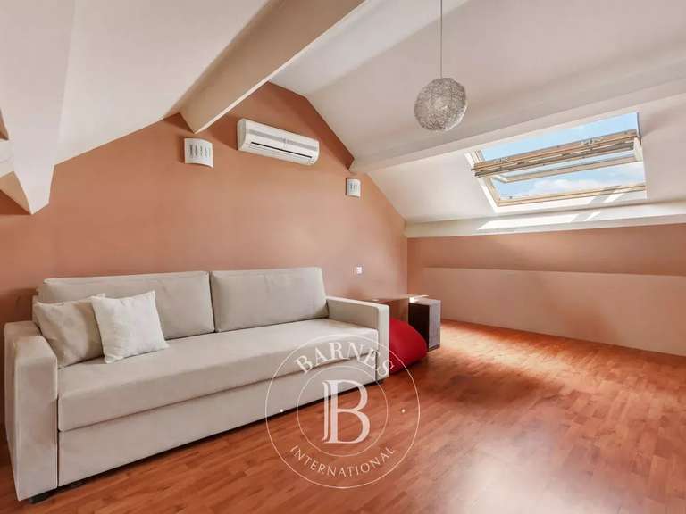 Maison Joinville-le-Pont - 5 chambres - 344m²