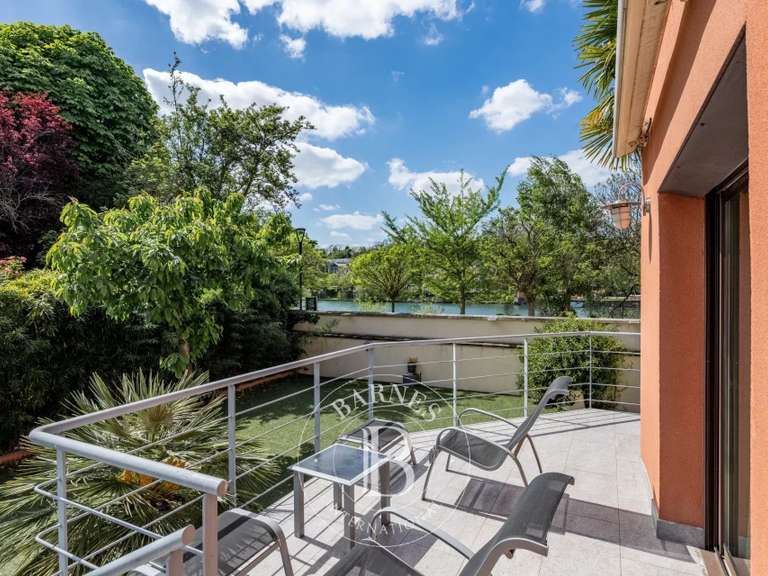 Maison Joinville-le-Pont - 5 chambres - 344m²