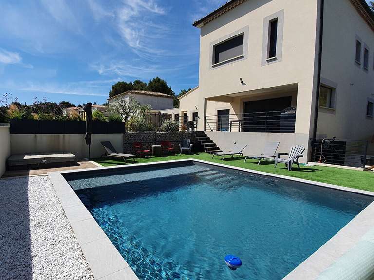 Villa Jonquerettes - 5 chambres - 232m²
