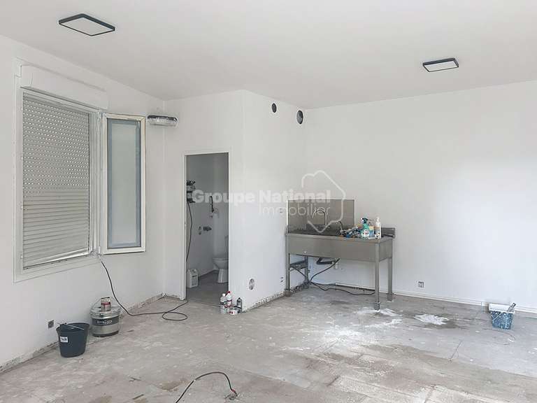 Maison Jonquières-Saint-Vincent - 3 chambres - 140m²