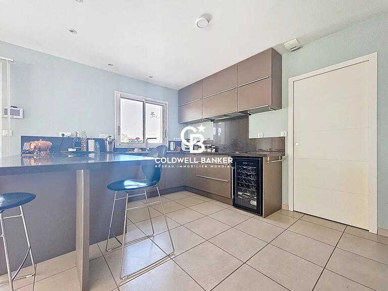 House Jonzac - 3 bedrooms - 172m²