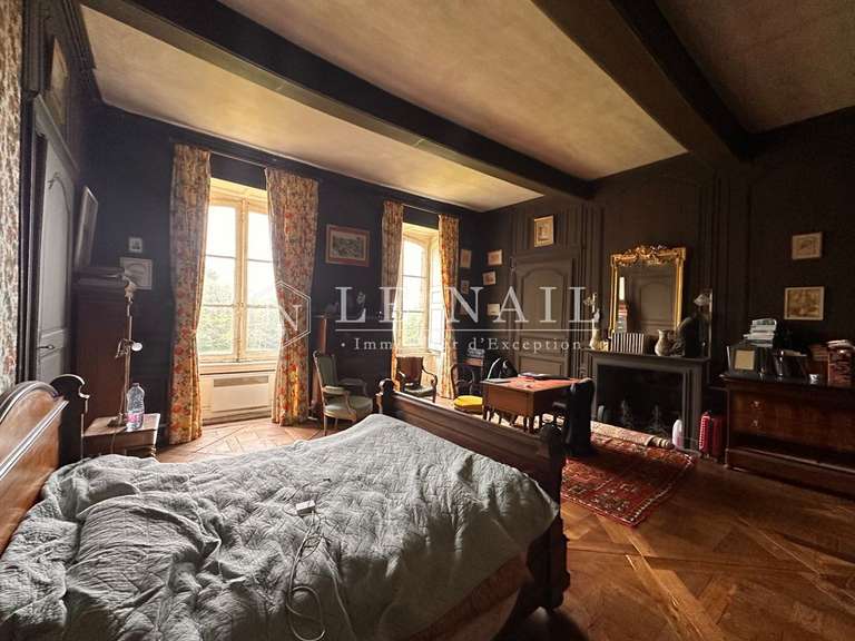 Château Josselin - 9 chambres - 750m²