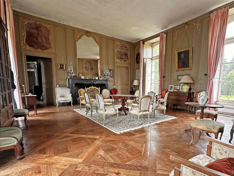 Château Josselin - 9 chambres - 750m²