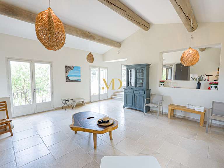 House Joucas - 5 bedrooms - 200m²