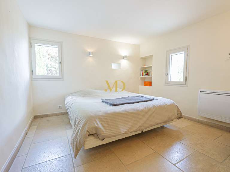 House Joucas - 5 bedrooms - 200m²