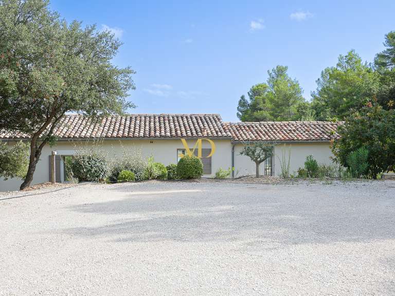 House Joucas - 5 bedrooms - 200m²