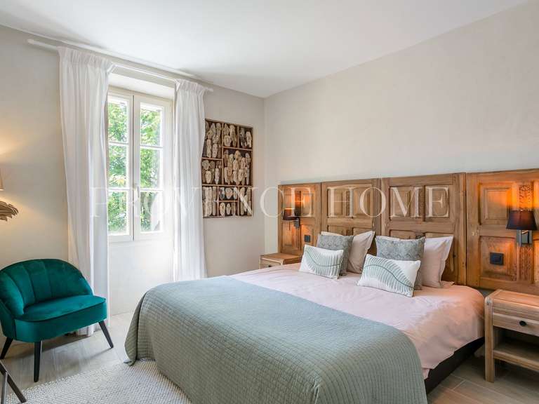 Maison Joucas - 5 chambres - 285m²