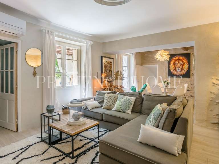Maison Joucas - 5 chambres - 285m²