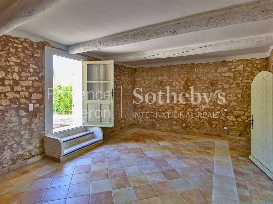 Maison Joucas