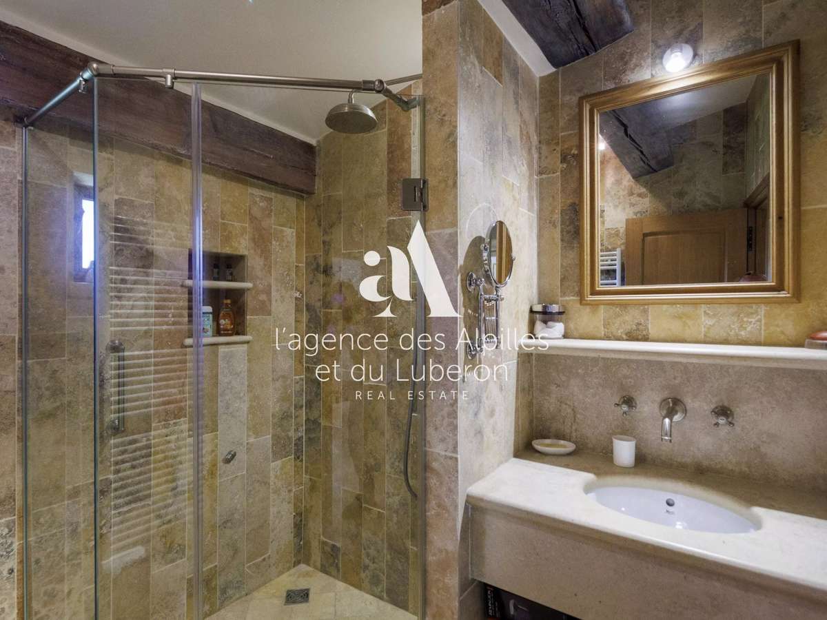 Property Joucas