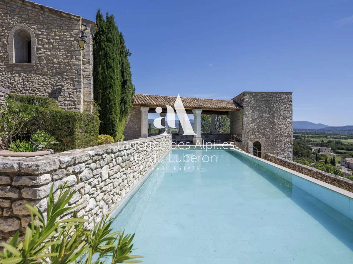 Property Joucas