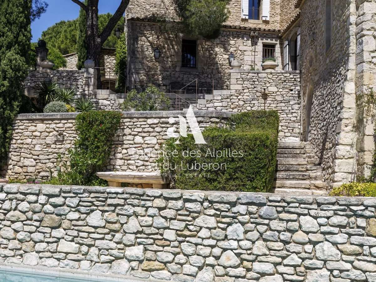 Property Joucas