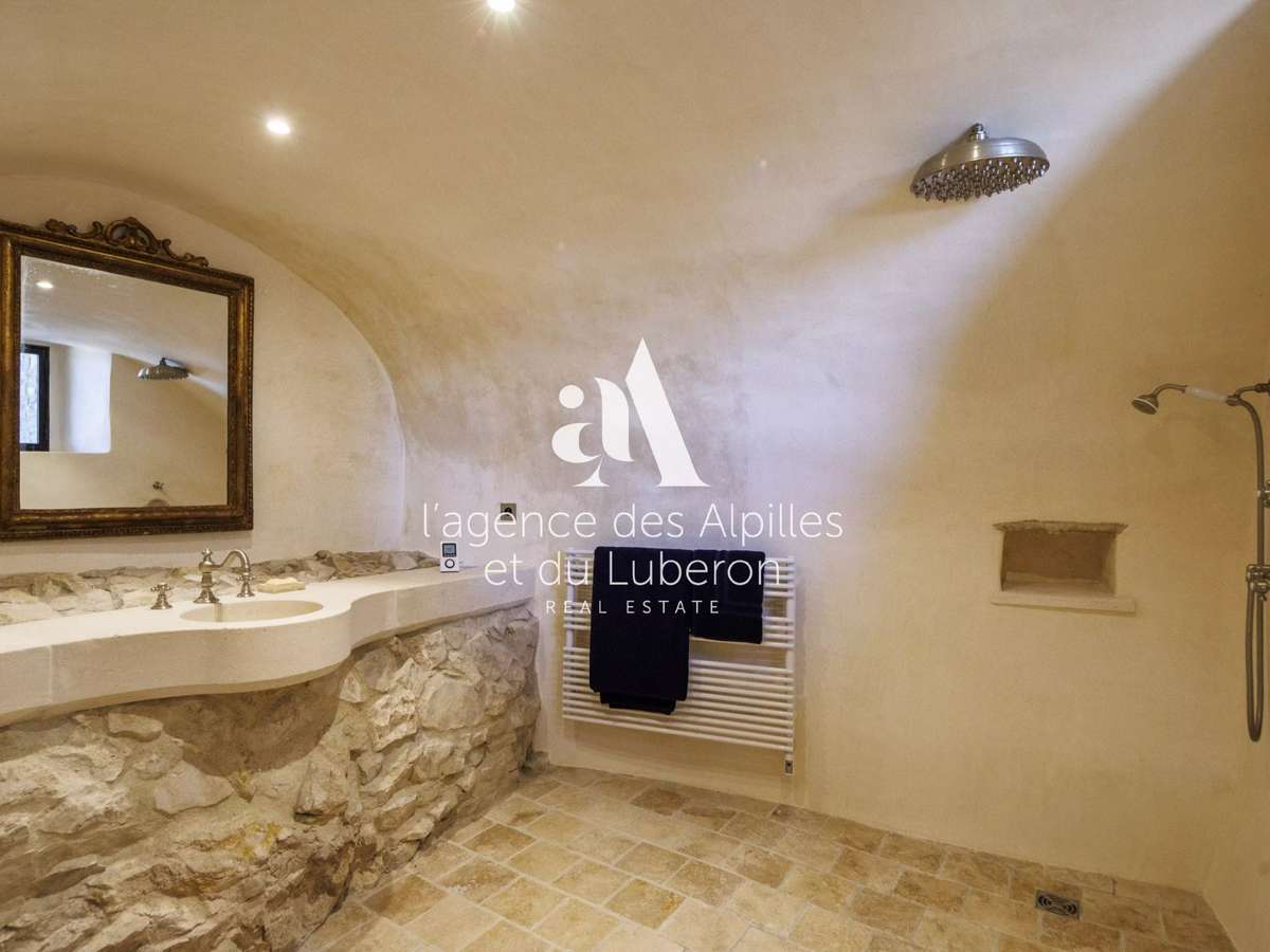 Property Joucas