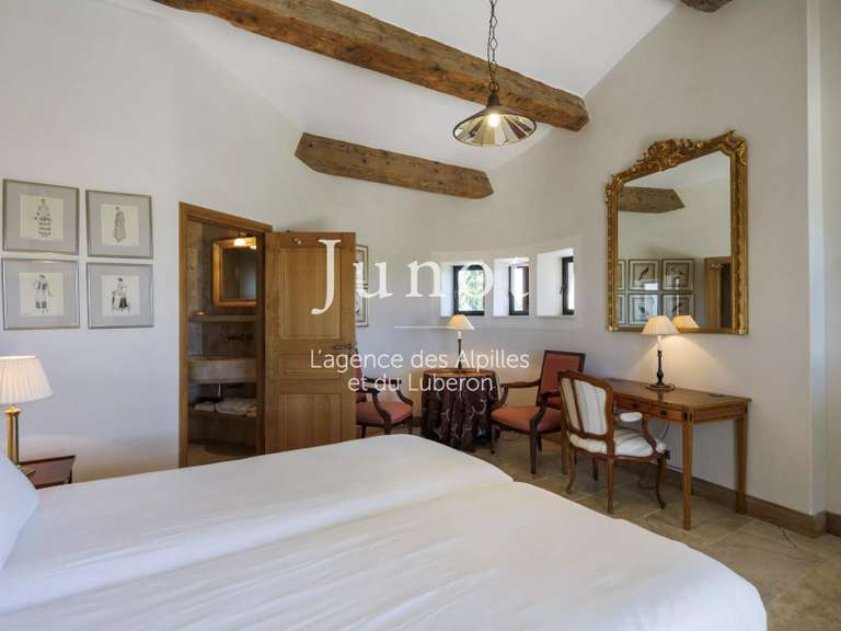 Propriété Joucas - 8 chambres - 5650m²