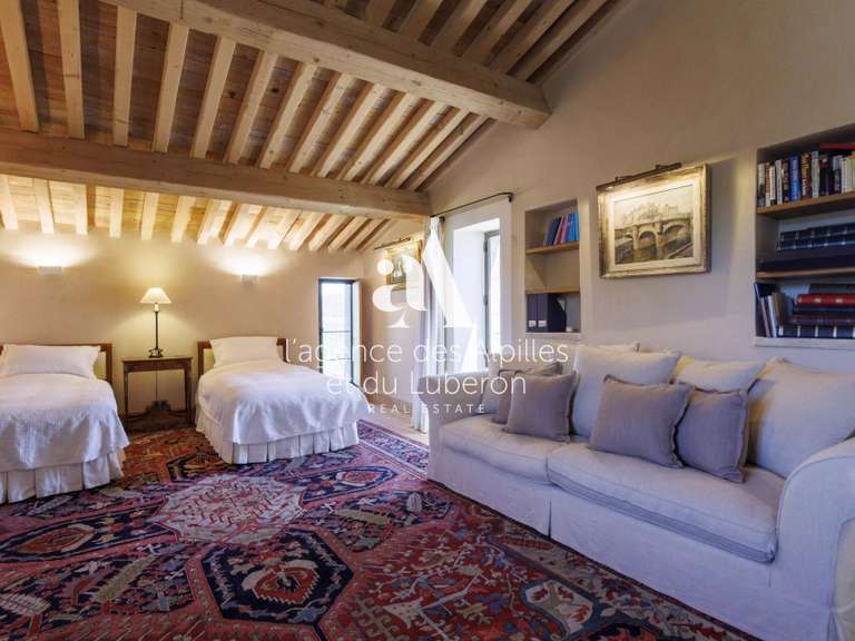 Propriété Joucas - 8 chambres - 5650m²
