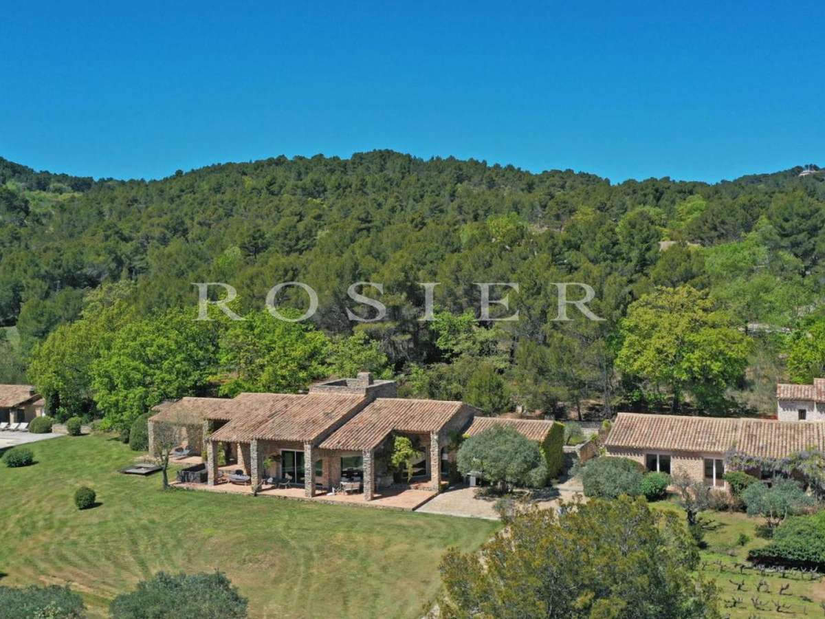 Villa Joucas