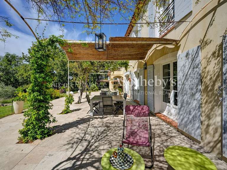 House Jouques - 4 bedrooms - 240m²