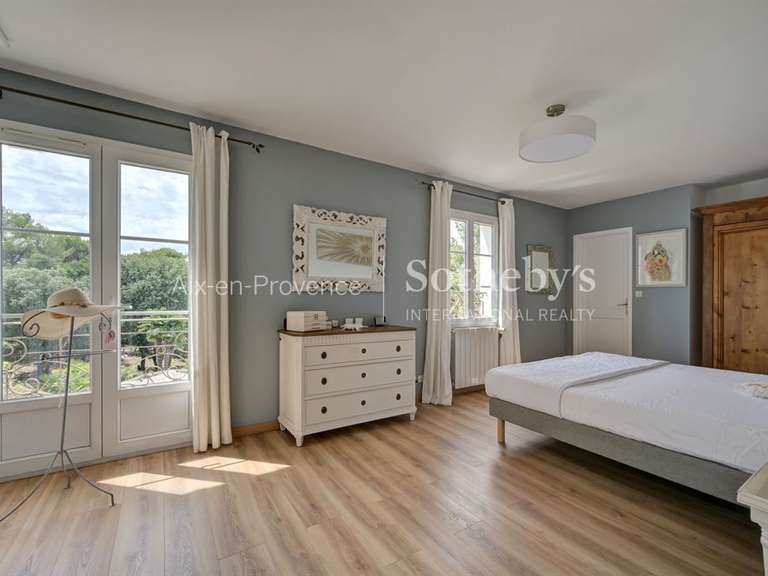 House Jouques - 4 bedrooms - 240m²