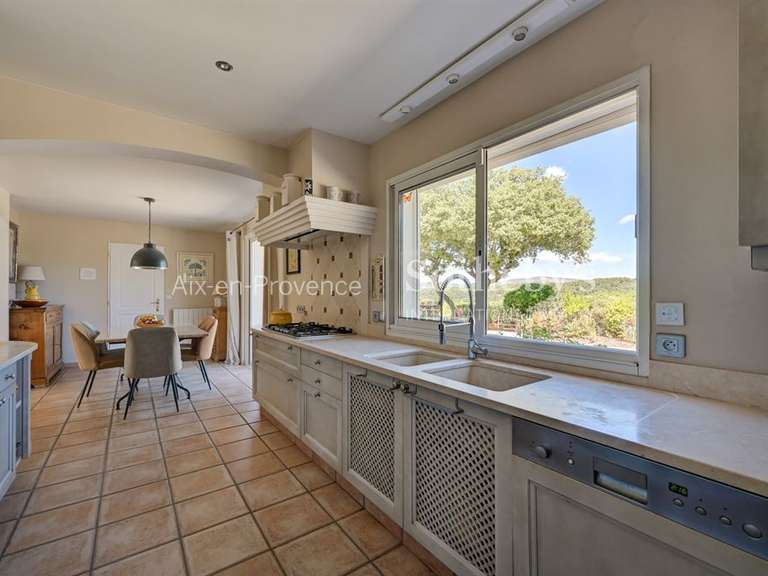 House Jouques - 4 bedrooms - 240m²