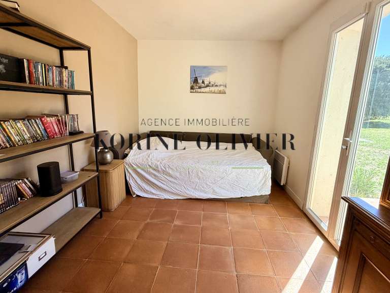 House Jouques - 6 bedrooms - 200m²